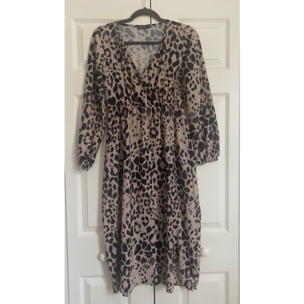 Boohoo midi wrap dress